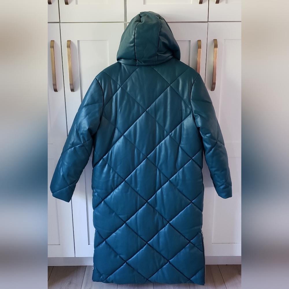 Rebecca Minkoff Teal and Coral Puffer Coat - Picture 3 of 10